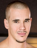 Adam-Bryant Capa