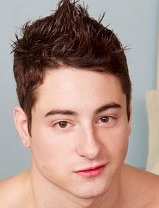 Alex-Vaara Capa