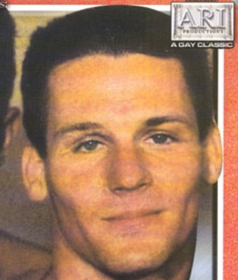 Brian-Thompson Capa