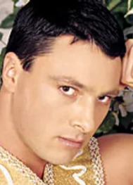 Csaba-Zsiros Capa