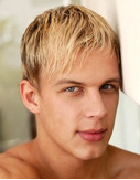 Julian-Benet Capa