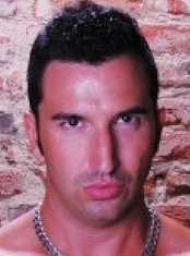 Ricky-Strong Capa
