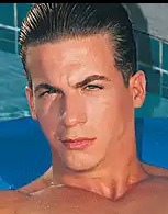 Tony-Idol Capa