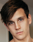 Zac-Stevens Capa